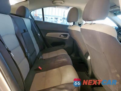 Zdjęcie 10 z 12 samochodu: 2013 CHEVROLET CRUZE LS VIN:1G1PA5SH2D7120142 - miniatura