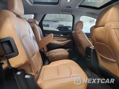 Zdjęcie 11 z 14 samochodu: 2018 BUICK ENCLAVE PREMIUM VIN:5GAEVBKWXJJ223387 - miniatura