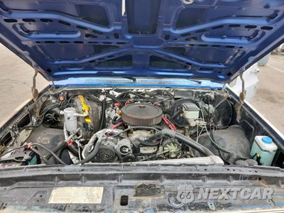 Zdjęcie 11 z 14 samochodu: 1983 CHEVROLET C10 VIN:1GCEC14H3DJ155841 - miniatura