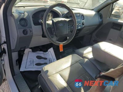 Zdjęcie 8 z 12 samochodu: 2006 FORD F150 VIN:1FTRX12WX6NB28218 - miniatura