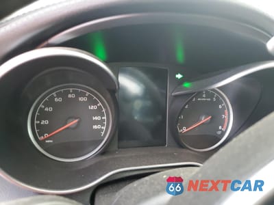Zdjęcie 9 z 13 samochodu: 2017 MERCEDES-BENZ C 43 4MATIC AMG VIN:55SWF6EB6HU185253 - miniatura
