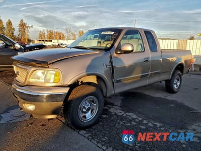 2002 FORD F150 2FTRX18W32CA70637 - główne zdjęcie licytacji z USA - miniatura