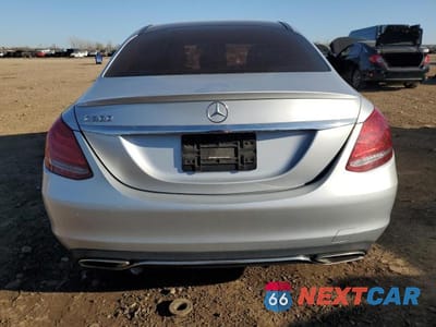 Zdjęcie 6 z 12 samochodu: 2016 MERCEDES-BENZ C 300 VIN:55SWF4JB1GU145901 - miniatura