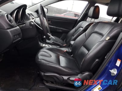 Zdjęcie 7 z 13 samochodu: 2007 MAZDA 3 HATCHBACK VIN:JM1BK343071710710 - miniatura