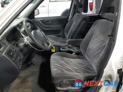 Zdjęcie 7 z 13 samochodu: 2001 HONDA CR-V EX VIN:JHLRD18651C035713 - miniatura