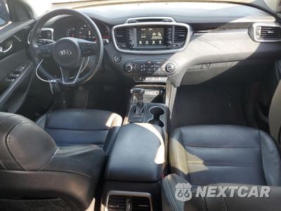 Zdjęcie 8 z 15 samochodu: 2017 KIA SORENTO EX VIN:5XYPH4A54HG200216 - miniatura