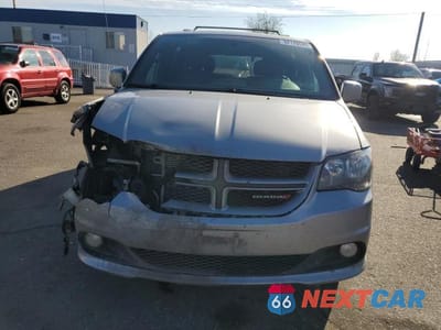 Piąte zdjęcie samochodu w środku: 2016 DODGE GRAND CARAVAN R VIN:2C4RDGEG9GR323876 - miniatura
