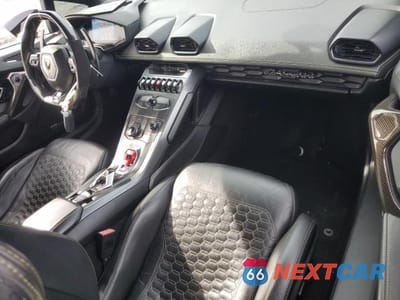 Zdjęcie 8 z 11 samochodu: 2018 LAMBORGHINI HURACAN VIN:ZHWUR2ZF8JLA08805 - miniatura