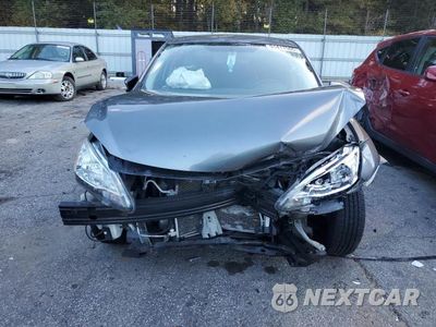 Piąte zdjęcie samochodu w środku: 2015 NISSAN SENTRA S VIN:3N1AB7AP3FY381606 - miniatura