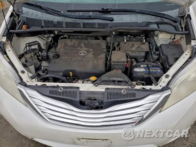 Zdjęcie 12 z 14 samochodu: 2013 TOYOTA SIENNA XLE VIN:5TDDK3DC6DS065925 - miniatura