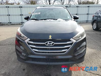 Piąte zdjęcie samochodu w środku: 2017 HYUNDAI TUCSON LIMITED VIN:KM8J33A43HU433939 - miniatura