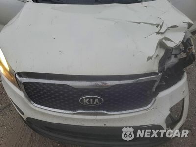Zdjęcie 12 z 13 samochodu: 2016 KIA SORENTO LX VIN:5XYPG4A37GG169933 - miniatura