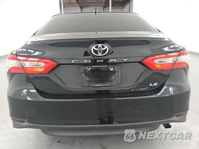Zdjęcie 6 z 14 samochodu: 2019 TOYOTA CAMRY LE VIN:4T1B11HK5KU240184 - miniatura
