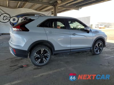 Trzecie zdjęcie samochodu z tyłu: 2025 MITSUBISHI ECLIPSE CROSS SE VIN:JA4ATWAA9SZ035585 - miniatura