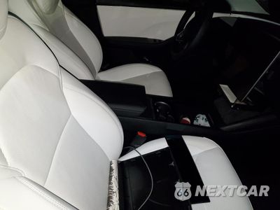 Zdjęcie 13 z 14 samochodu: 2024 TESLA MODEL 3 VIN:5YJ3E1EA3RF856672 - miniatura