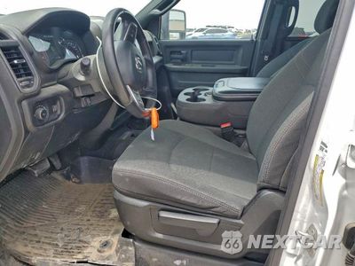 Zdjęcie 7 z 12 samochodu: 2023 RAM 3500 TRADESMAN VIN:3C63RRGL1PG652131 - miniatura