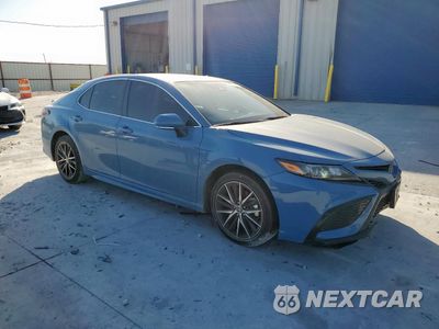 Czwarte zdjęcie samochodu z boku: 2023 TOYOTA CAMRY SE NIGHT SHADE VIN:4T1G11AK5PU185582 - miniatura