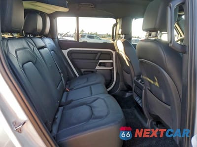 Zdjęcie 10 z 11 samochodu: 2024 LAND ROVER DEFENDER 110 S VIN:SALEJ7EX2R2258239 - miniatura