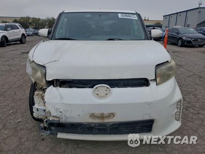 Piąte zdjęcie samochodu w środku: 2015 TOYOTA SCION XB VIN:JTLZE4FEXFJ080143 - miniatura