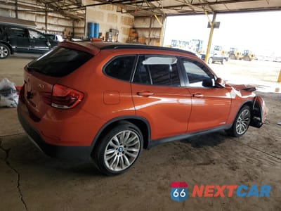 Trzecie zdjęcie samochodu z tyłu: 2014 BMW X1 XDRIVE28I VIN:WBAVL1C58EVY12437 - miniatura