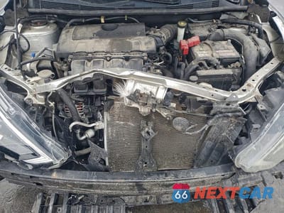 Zdjęcie 11 z 12 samochodu: 2016 NISSAN SENTRA S VIN:3N1AB7AP5GY330030 - miniatura