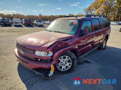 2004 CHEVROLET SUBURBAN K1500 3GNFK16Z74G118555 - główne zdjęcie licytacji z USA - miniatura