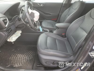 Zdjęcie 7 z 16 samochodu: 2019 HYUNDAI IONIQ LIMITED VIN:KMHC05LC8KU136187 - miniatura