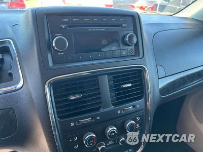 Zdjęcie 12 z 15 samochodu: 2013 DODGE GRAND CARAVAN SXT VIN:2C4RDGCGXDR739823 - miniatura