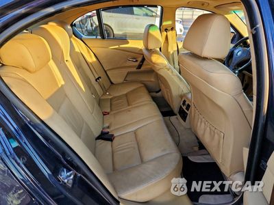 Zdjęcie 10 z 14 samochodu: 2007 BMW 530 XI VIN:WBANF735X7CU24036 - miniatura