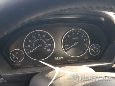 Zdjęcie 9 z 13 samochodu: 2013 BMW 328 XI VIN:WBA3B3C58DJ810263 - miniatura