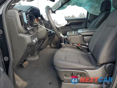 Zdjęcie 7 z 13 samochodu: 2024 GMC SIERRA K1500 ELEVATION-L VIN:1GTRUJEK1RZ397576 - miniatura