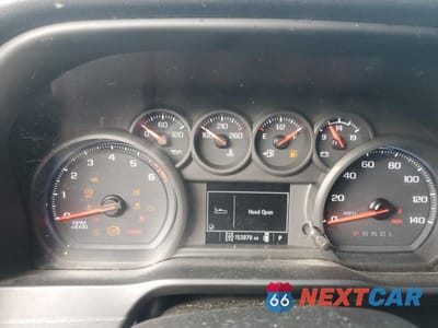 Zdjęcie 9 z 12 samochodu: 2021 CHEVROLET SILVERADO K1500 CUSTOM VIN:1GCPYBEHXMZ173544 - miniatura