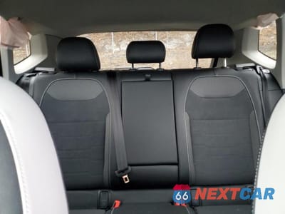 Zdjęcie 10 z 13 samochodu: 2025 VOLKSWAGEN TAOS SE VIN:3VVUC7B22SM026164 - miniatura