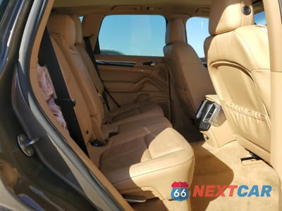 Zdjęcie 11 z 16 samochodu: 2012 PORSCHE CAYENNE VIN:WP1AA2A24CLA10531 - miniatura