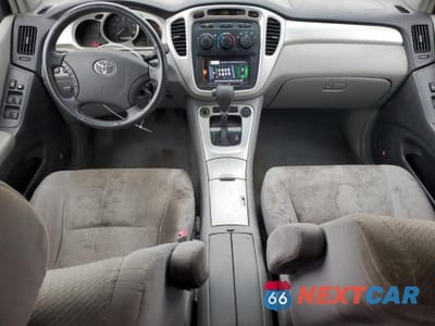 Zdjęcie 8 z 13 samochodu: 2007 TOYOTA HIGHLANDER SPORT VIN:JTEDP21A270147622 - miniatura