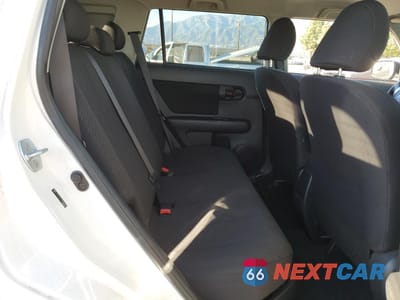 Zdjęcie 10 z 14 samochodu: 2009 TOYOTA SCION XB VIN:JTLKE50E391085320 - miniatura