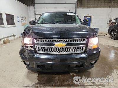 Piąte zdjęcie samochodu w środku: 2013 CHEVROLET TAHOE K1500 LT VIN:1GNSKBE07DR100287 - miniatura