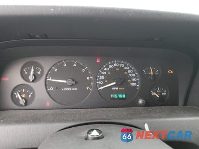 Zdjęcie 9 z 13 samochodu: 2004 JEEP GRAND CHEROKEE LAREDO VIN:1J4GW48N74C332200 - miniatura