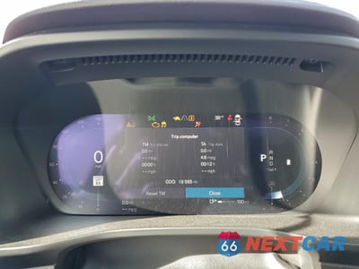 Zdjęcie 9 z 13 samochodu: 2025 VOLVO XC40 CORE VIN:YV4L12UJXS2473823 - miniatura