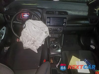 Zdjęcie 8 z 12 samochodu: 2023 NISSAN LEAF S VIN:1N4AZ1BV6PC556546 - miniatura