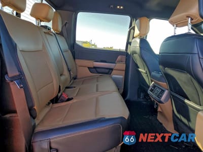 Zdjęcie 10 z 15 samochodu: 2024 FORD F250 SUPER DUTY VIN:1FT8W2BTXREC10805 - miniatura