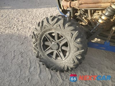 Zdjęcie 9 z 11 samochodu: 2014 POLARIS RZR 1000 X - ATV VIN:4XAST1EA5EF364966 - miniatura