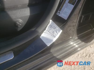 Zdjęcie 12 z 13 samochodu: 2024 MERCEDES-BENZ C 300 VIN:W1KAF4GB0RR229083 - miniatura