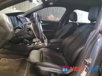 Zdjęcie 7 z 12 samochodu: 2021 BMW 228I VIN:WBA53AK00M7H71930 - miniatura