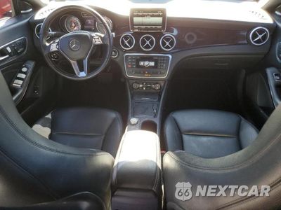 Zdjęcie 8 z 12 samochodu: 2014 MERCEDES-BENZ CLA 250 VIN:WDDSJ4EB3EN149249 - miniatura