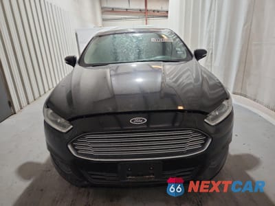 Piąte zdjęcie samochodu w środku: 2016 FORD FUSION SE VIN:3FA6P0HD1GR279052 - miniatura