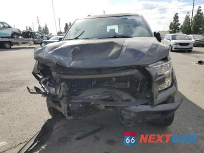 Piąte zdjęcie samochodu w środku: 2017 FORD F150 SUPERCREW VIN:1FTEW1CP6HKC55481 - miniatura