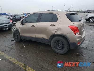 Drugie zdjęcie samochodu z przodu: 2018 CHEVROLET TRAX LS VIN:3GNCJKSB7JL168217 - miniatura