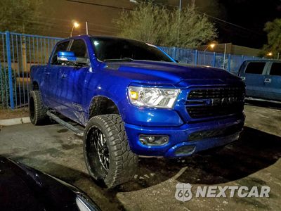 Czwarte zdjęcie samochodu z boku: 2019 RAM 1500 BIG HORN/LONE STAR VIN:1C6RREFT8KN655774 - miniatura