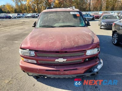 Piąte zdjęcie samochodu w środku: 2004 CHEVROLET SUBURBAN K1500 VIN:3GNFK16Z74G118555 - miniatura